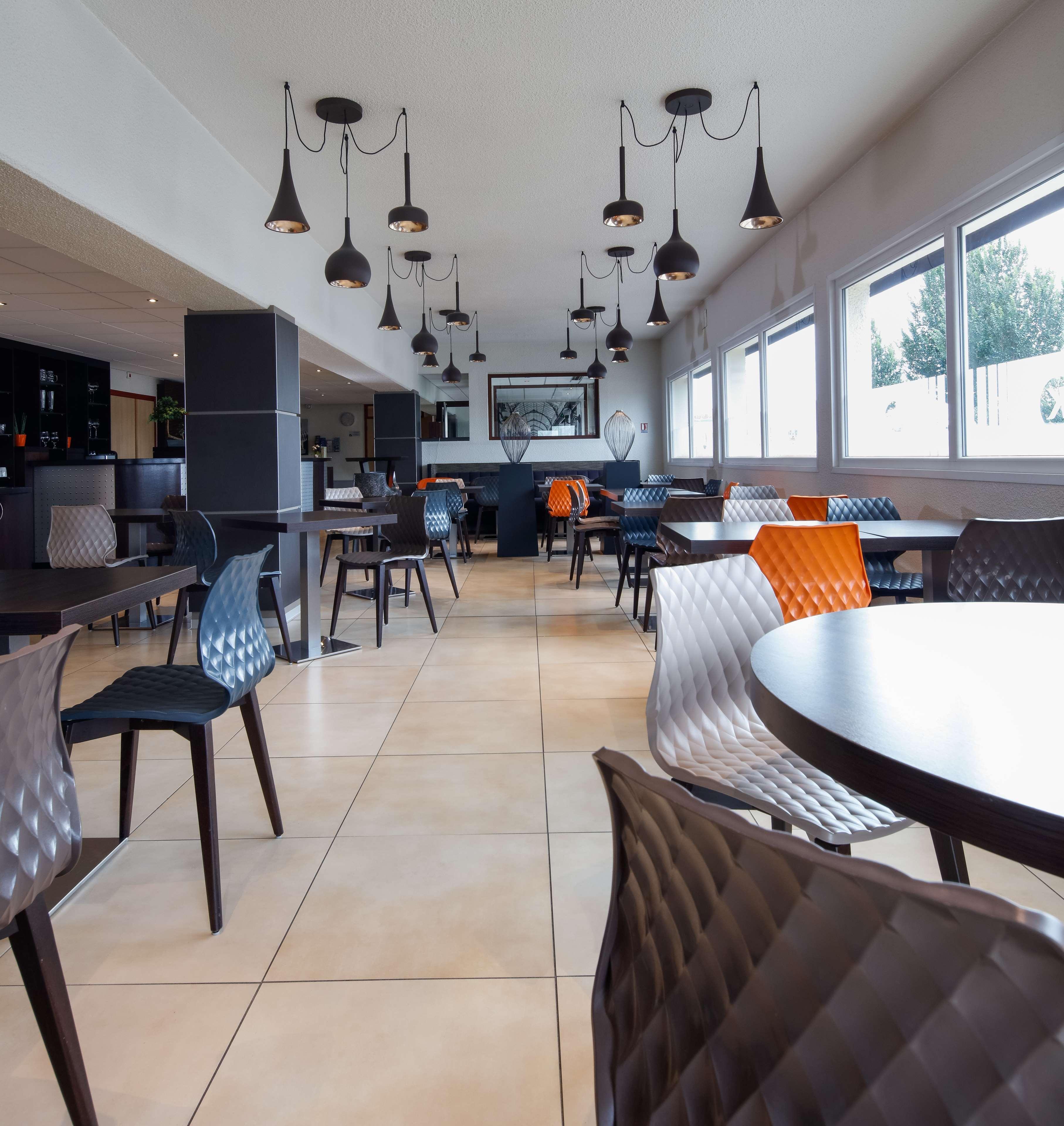 Kyriad Belfort Centre Gare Экстерьер фото