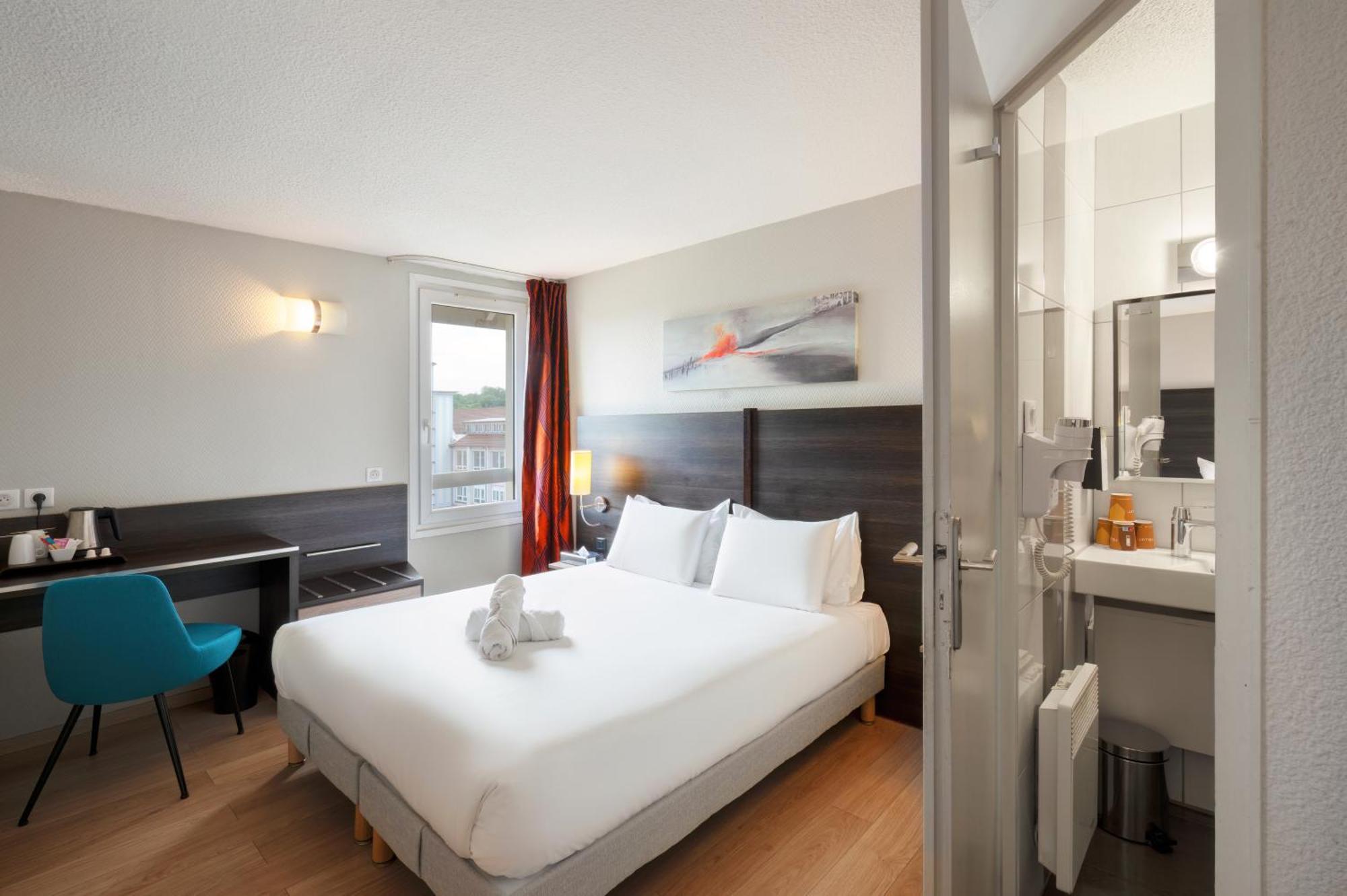 Kyriad Belfort Centre Gare Экстерьер фото